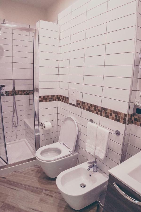 Oltre Il Mare Guest House ガエータ エクステリア 写真